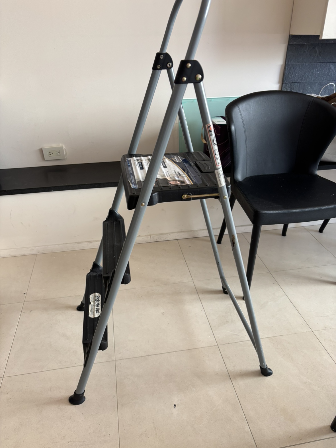 Folding Ladder / Stepstool - photo 3