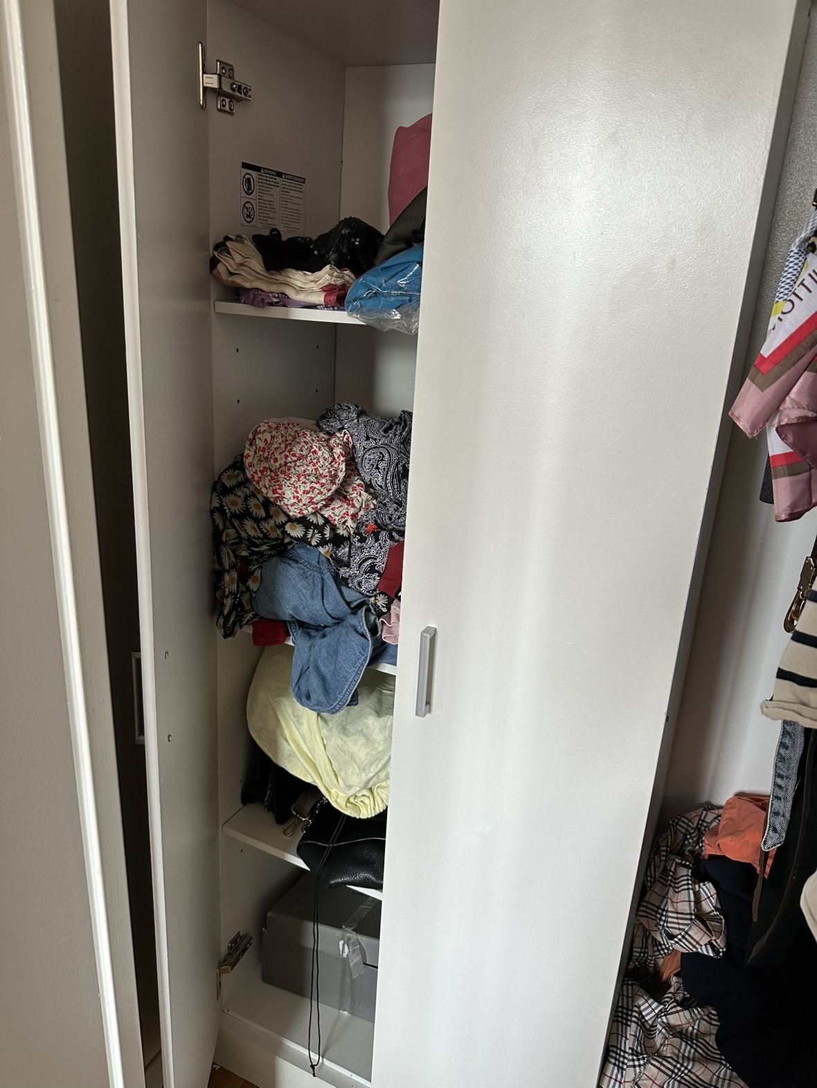 White Closet - photo 2