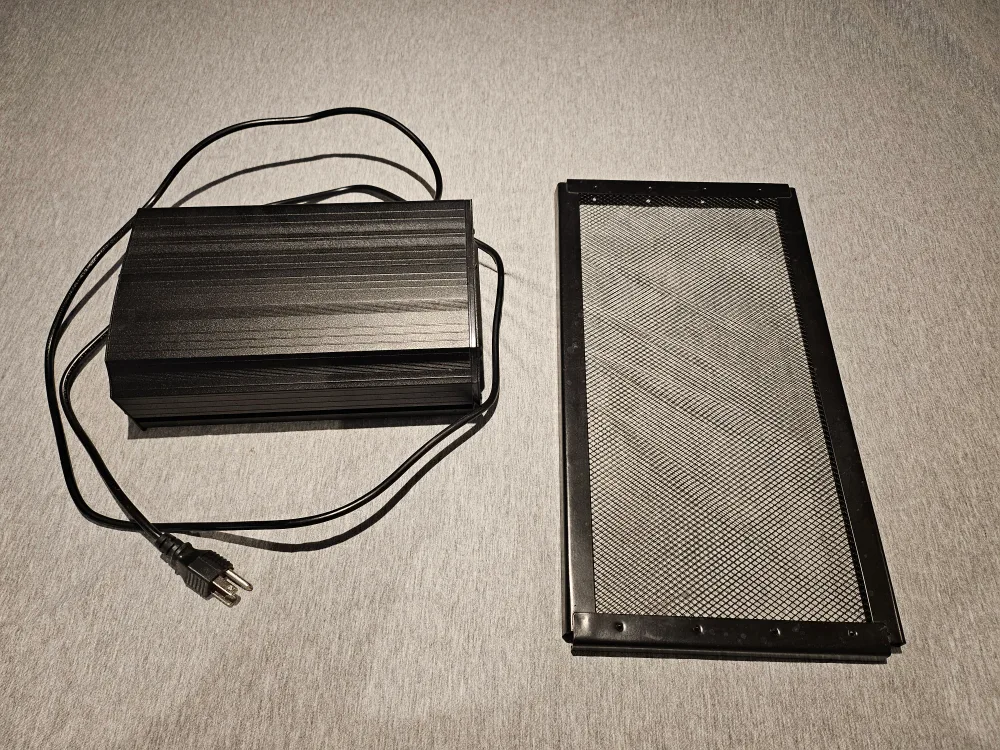 UV Reptile Light and tank cover