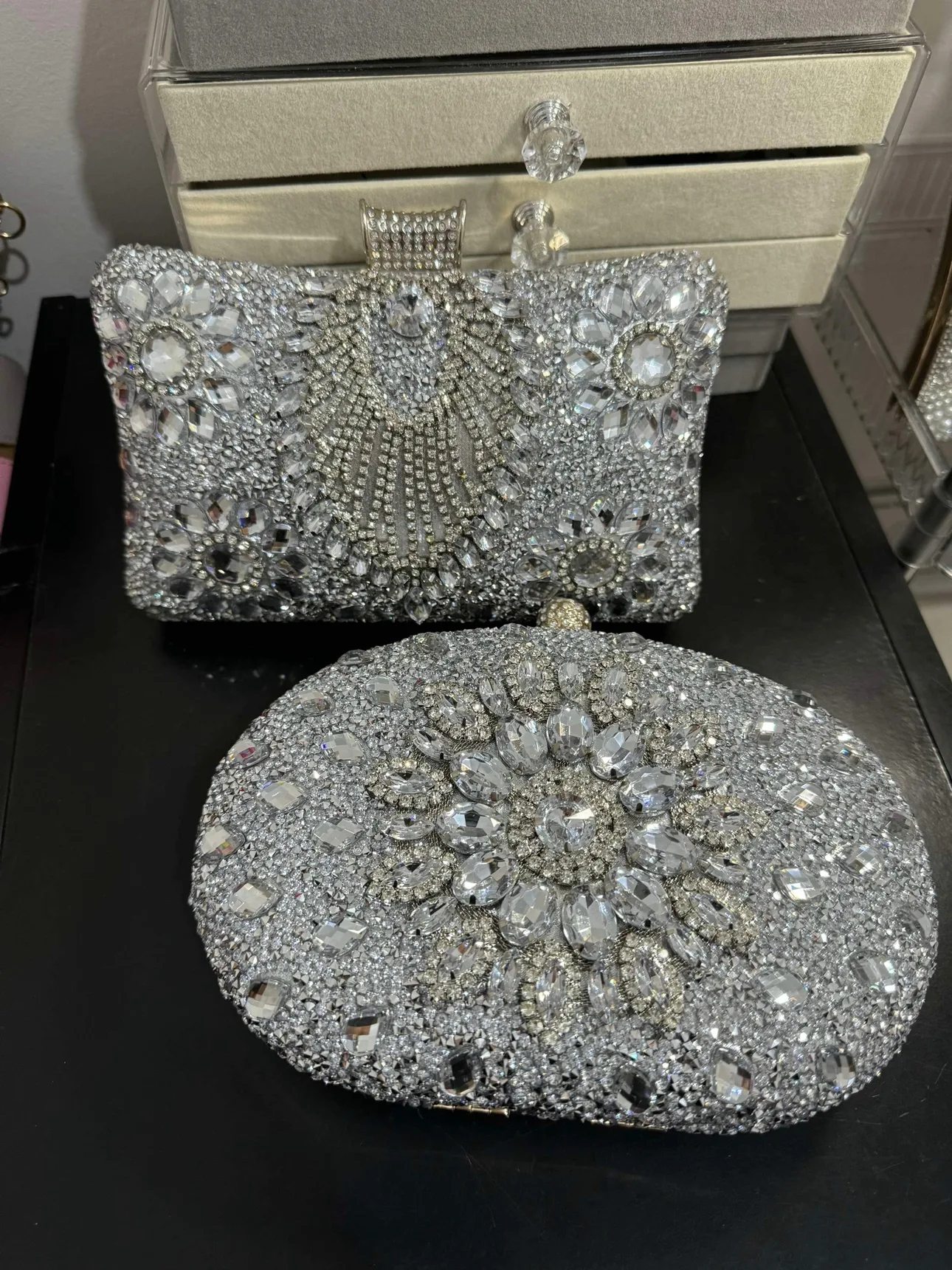 Rhinestone Clutch image indicator(4)