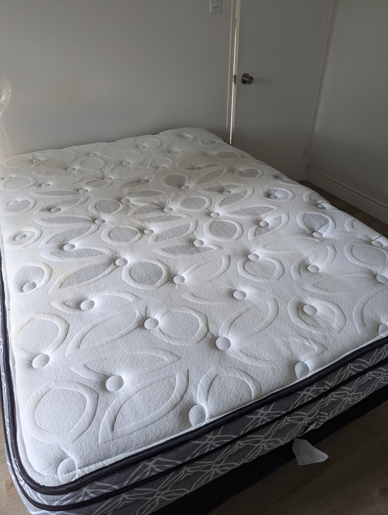 Full size mattress with box