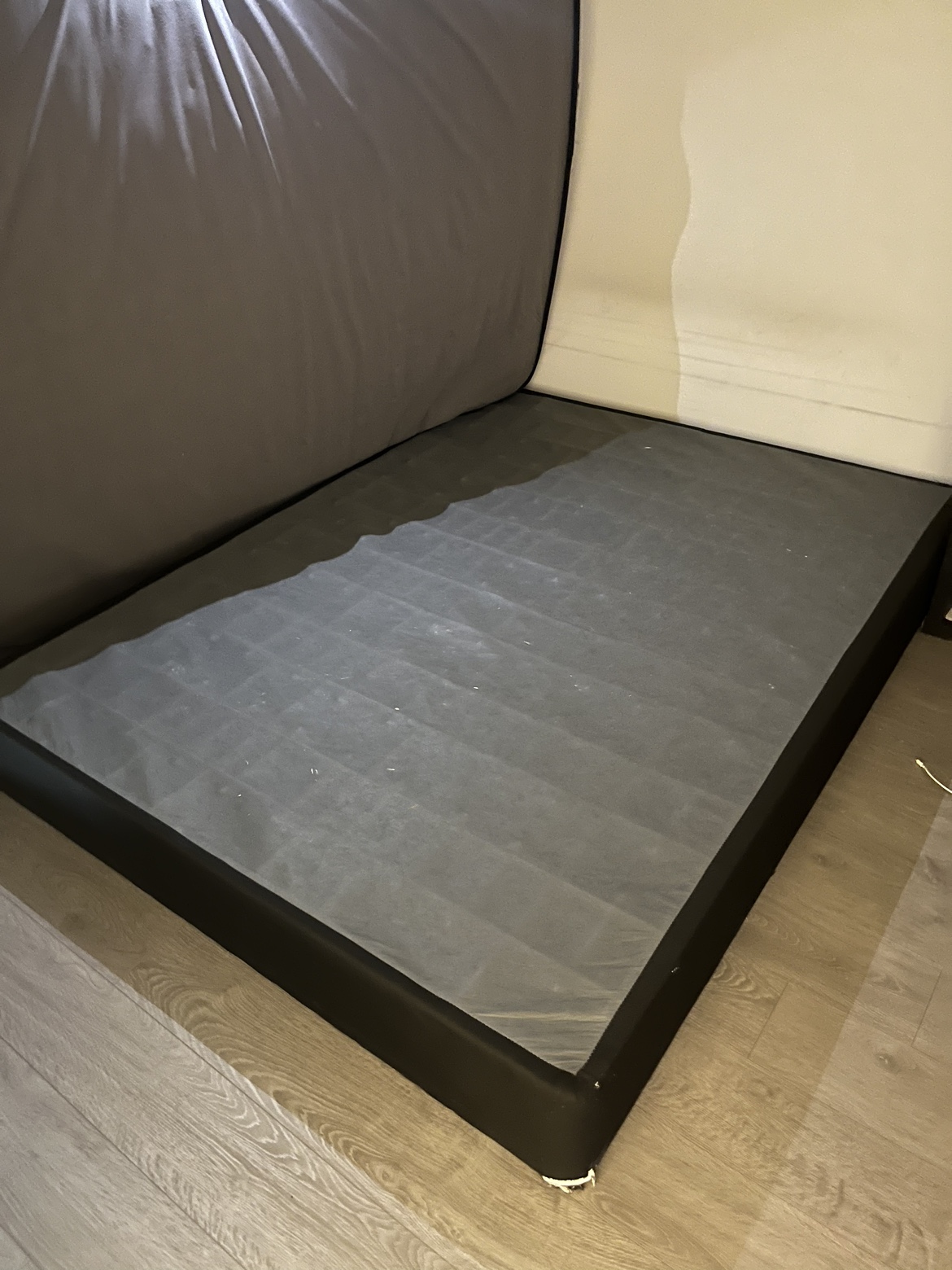 Queen Boxspring / bed frame