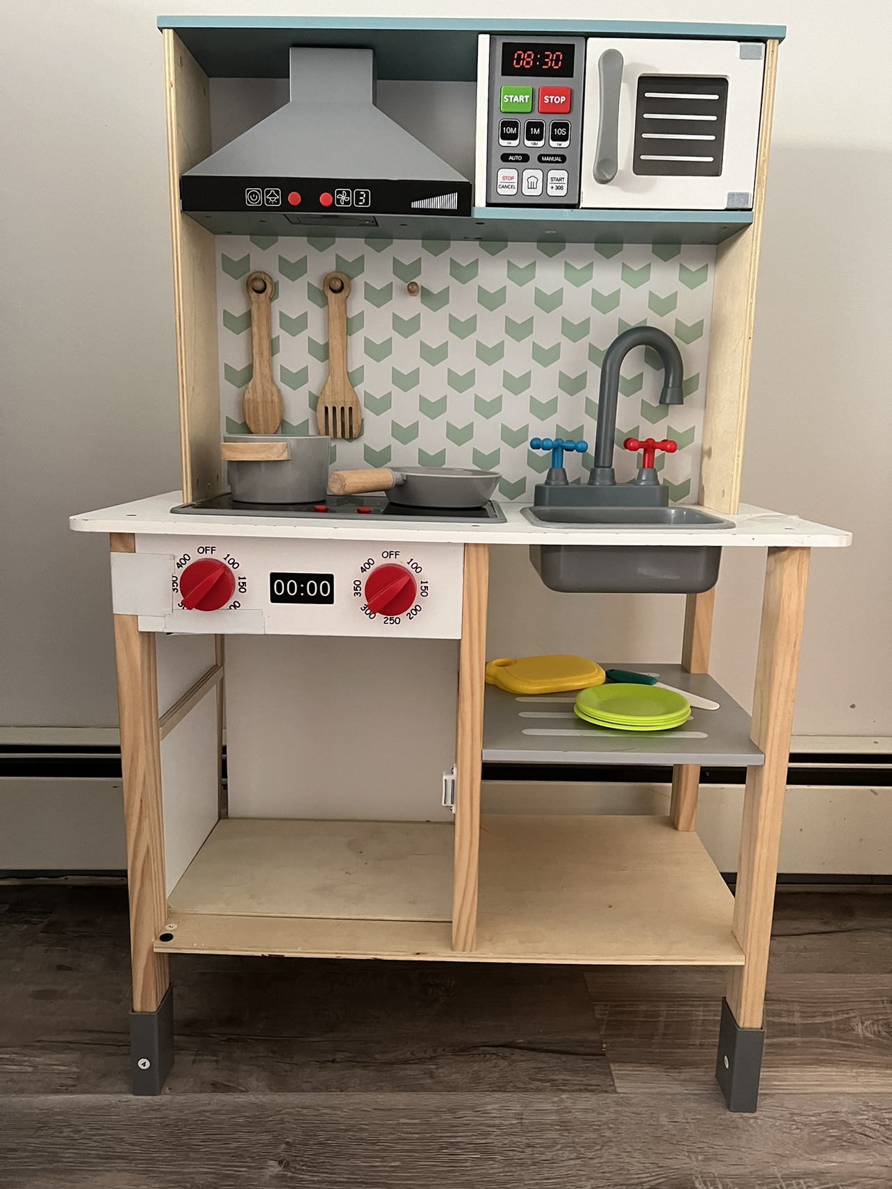 Wooden Play Kitchen - photo 2