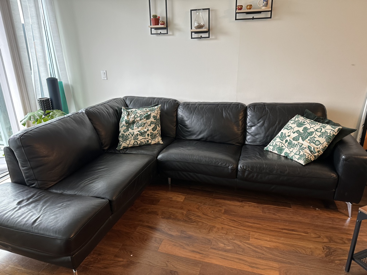Black Leather Large Couch/Sofa- Structube - photo 2