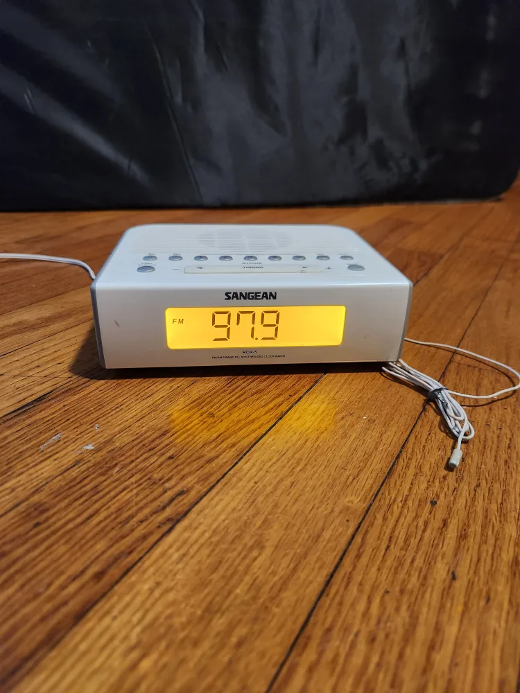 Sangean Clock Radio 🧡 thumbnail