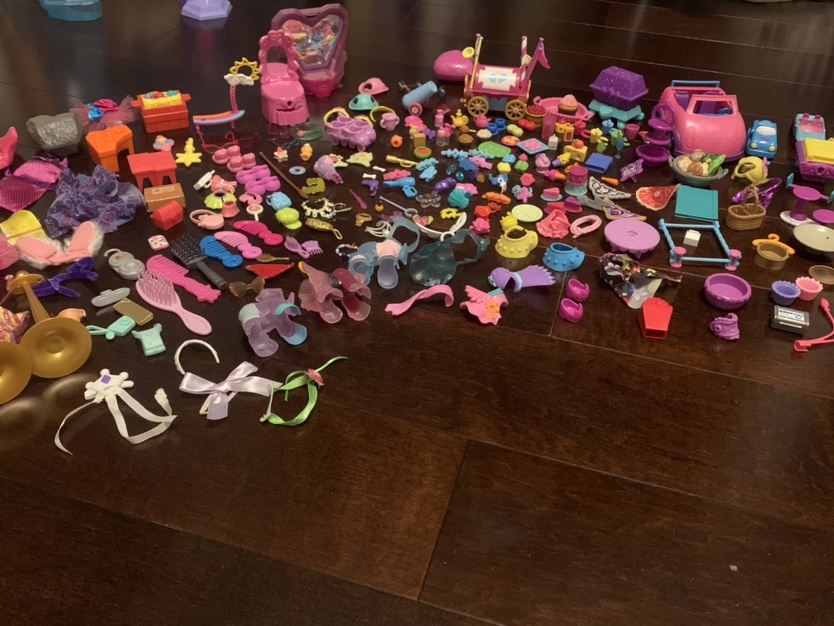 My Little Pony | LPS | Barbie Accessories Lot - photo 2