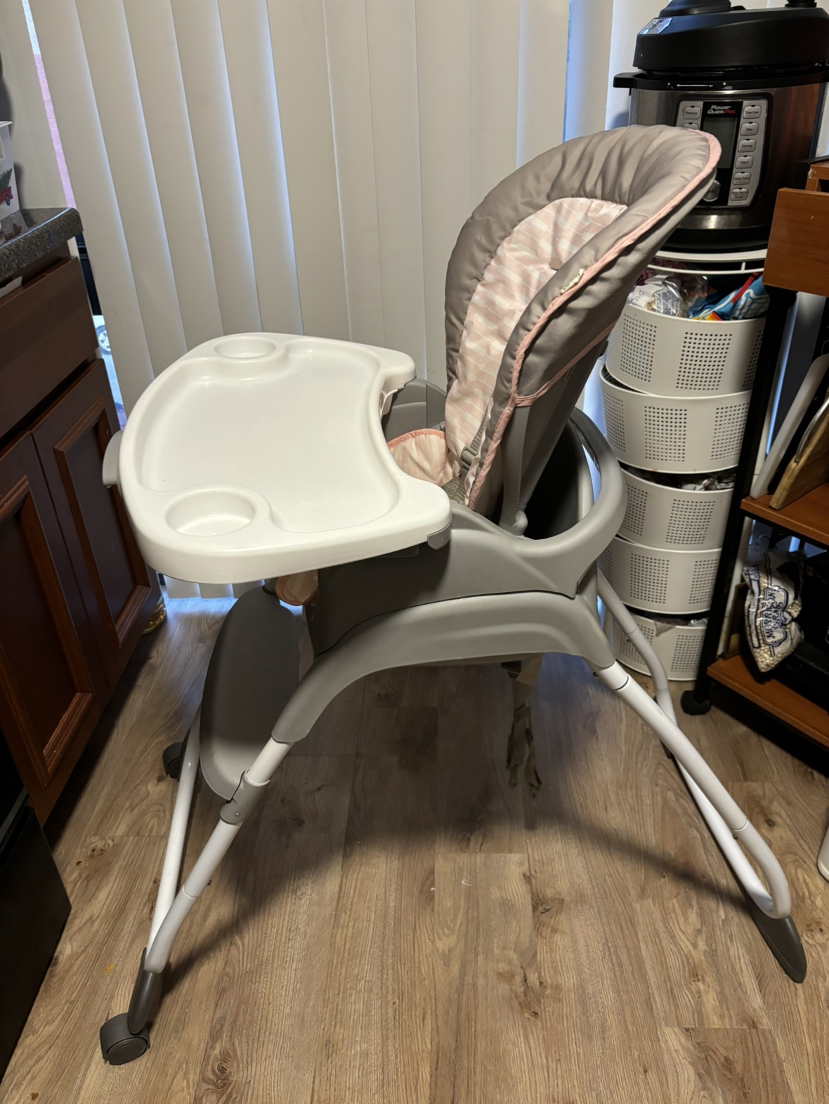 2in One High chair - photo 2