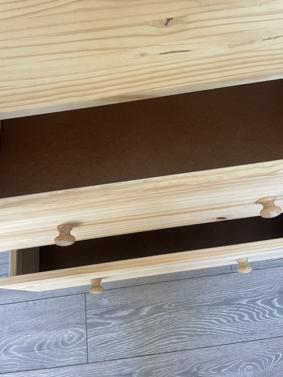 Pine Three Drawer Chest - photo 3