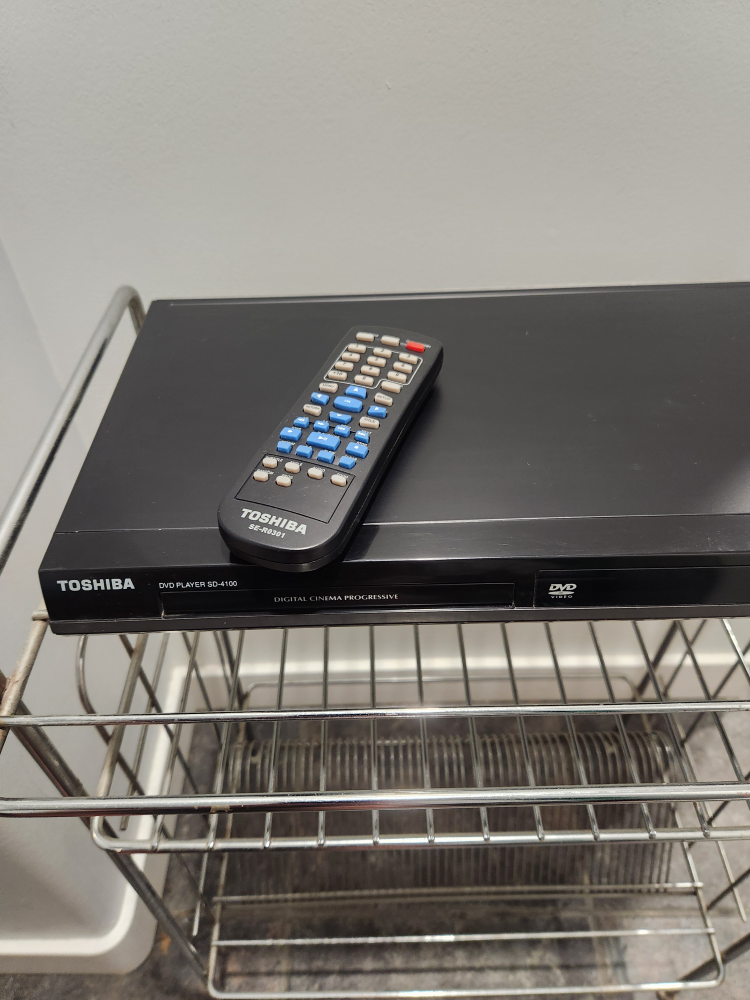 Toshiba DVD Player 🧡 - photo 2