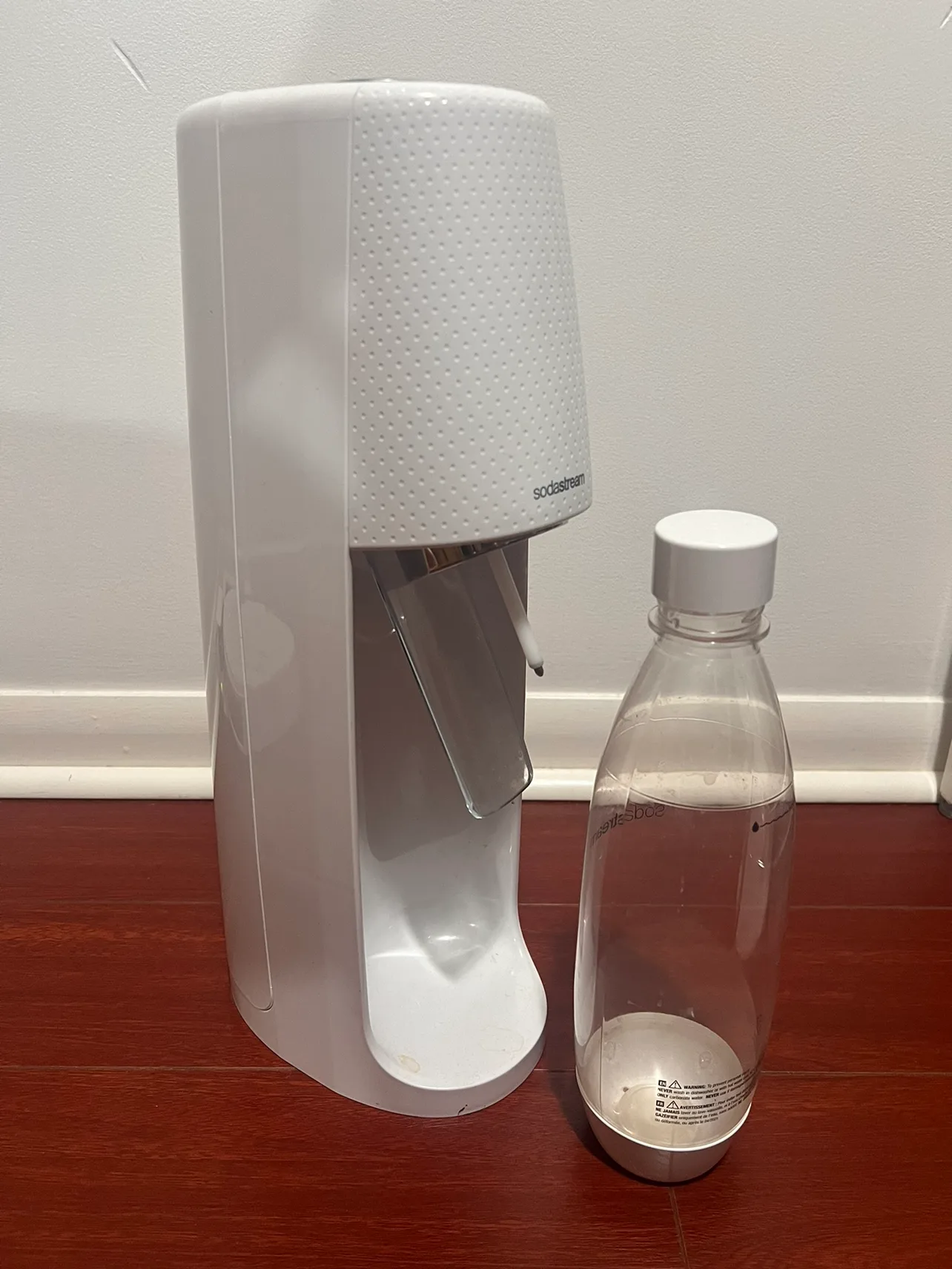 SodaStream Sparkling Water Maker #freecycle image indicator(2)