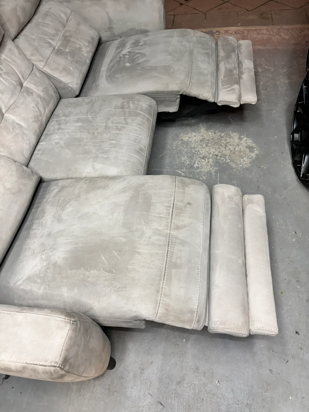 Electric recliner USB gray comfortable couch image indicator(7)