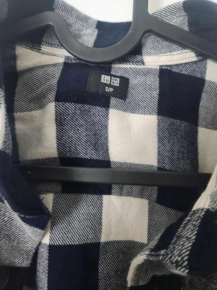 NEW Unisex UNIQLO Flannel Shirt image indicator(2)