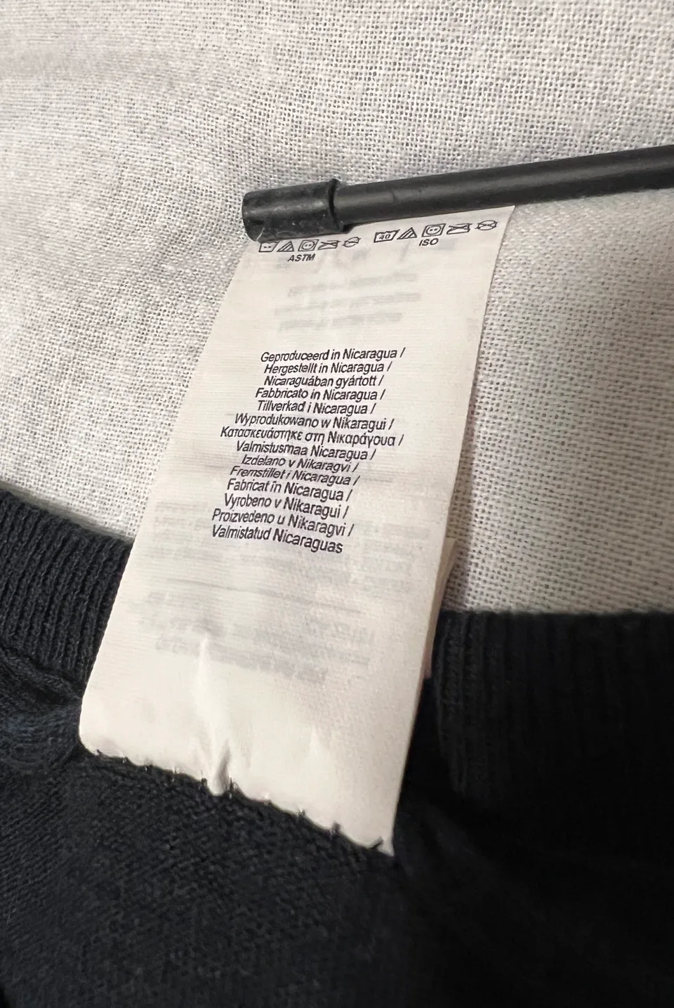 Metallica Hardwired to Self-Destruct 2017 Tour T-Shirt image indicator(6)