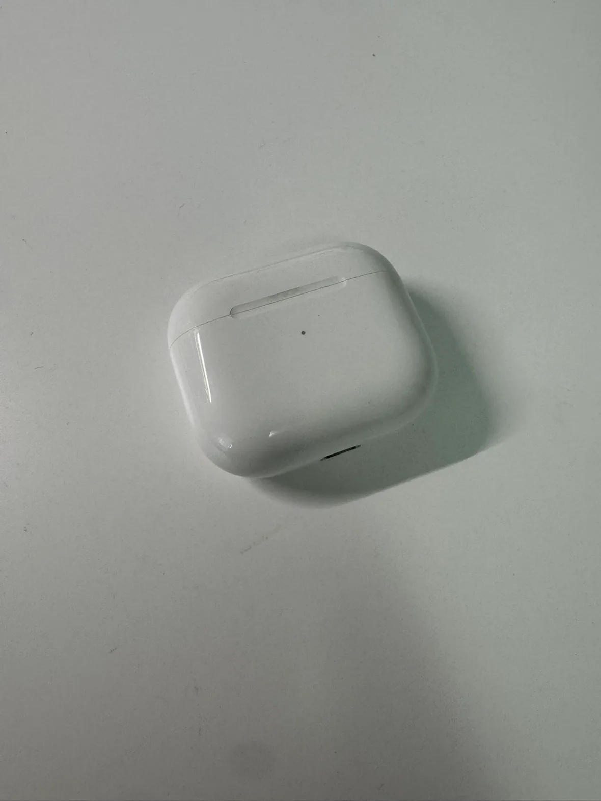 Apple AirPods 3rd Gen image indicator(2)