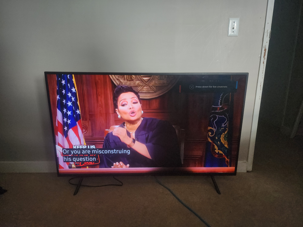 Samsung 55" Smart TV - photo 3