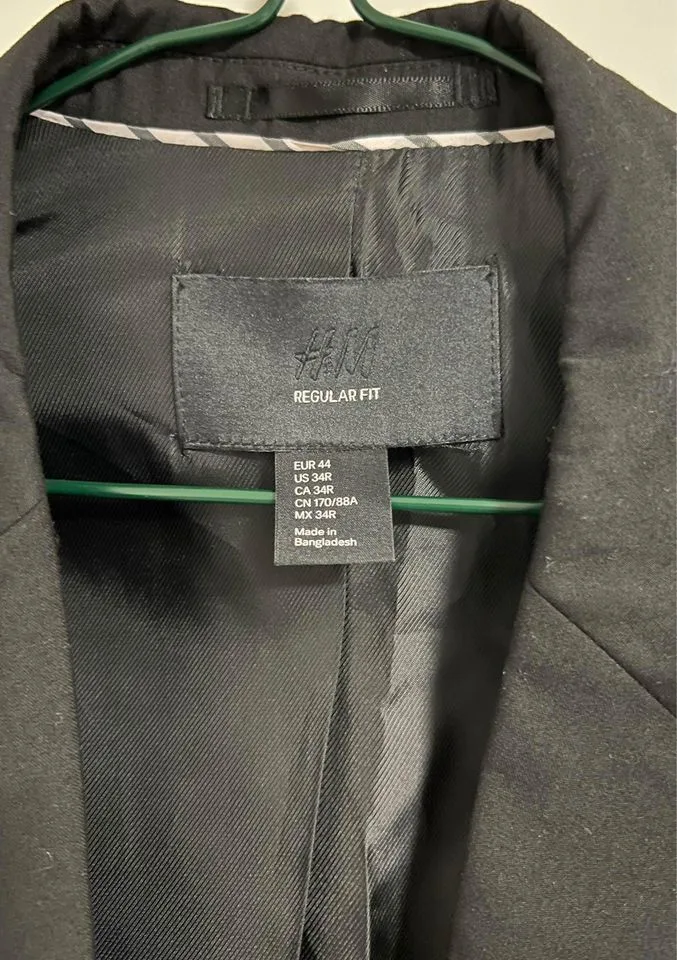 H&M Regular Fit Suit image indicator(3)