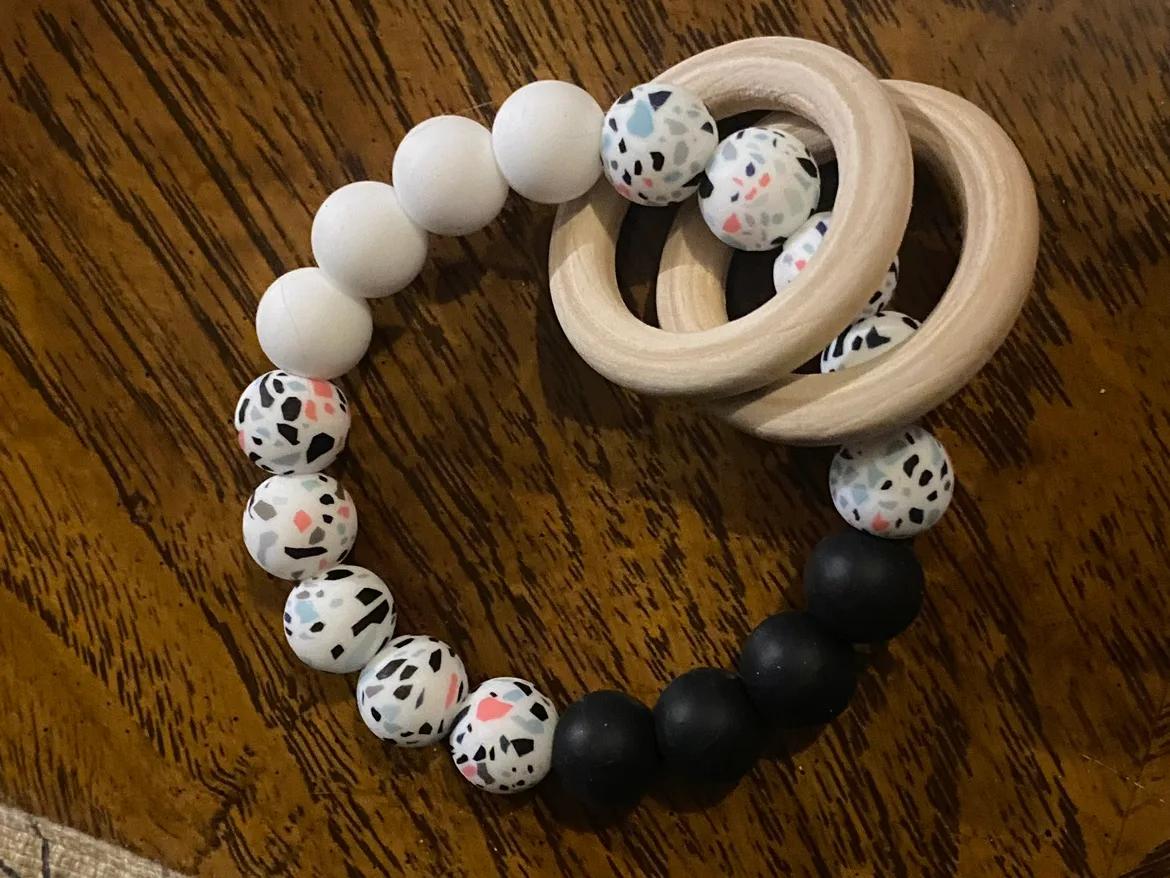 Wooden Baby Teether image indicator(3)