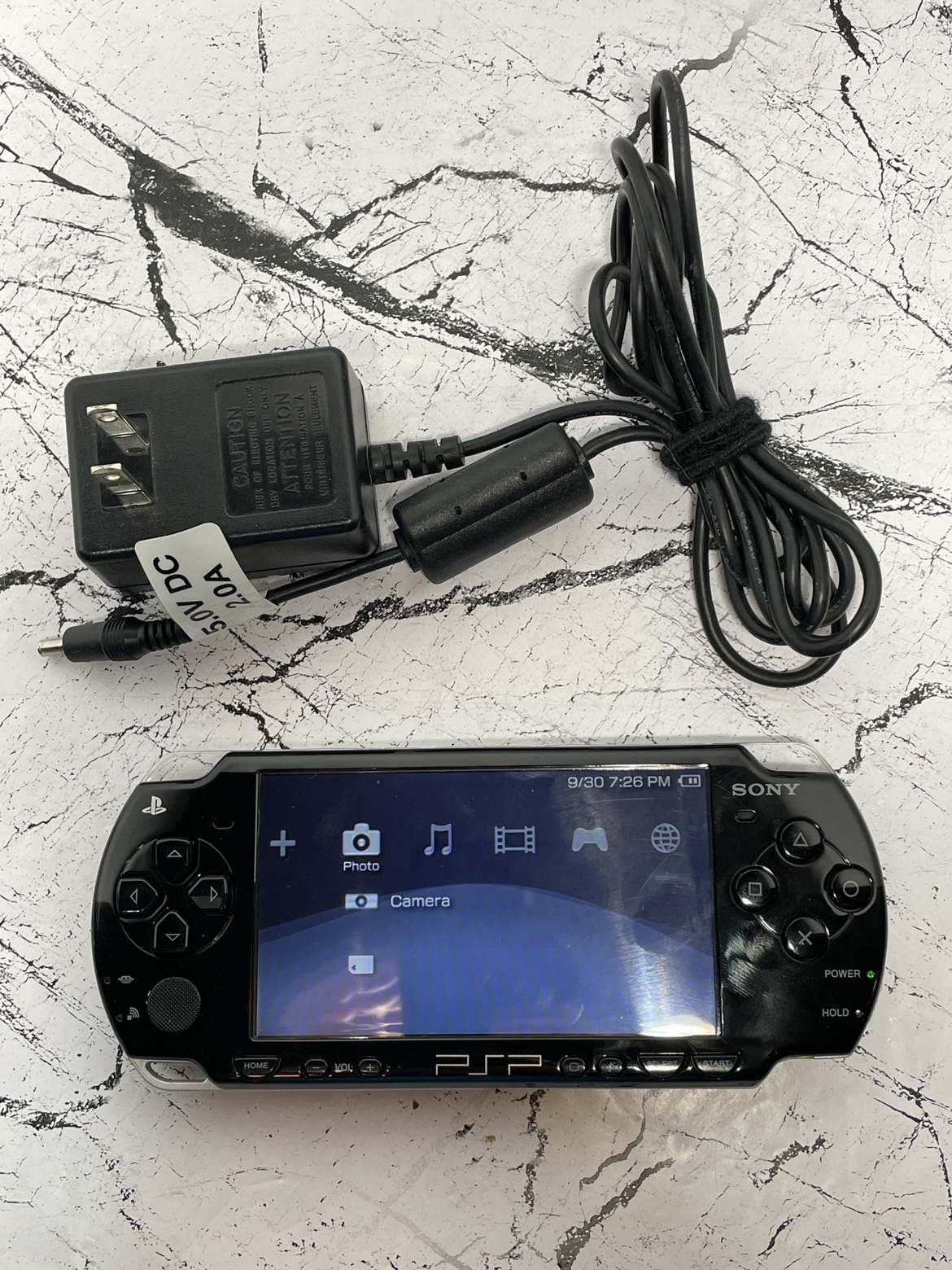 Sony PSP 2001 w/ Charger, New Battery