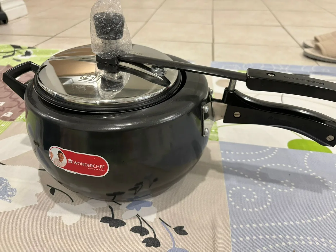 Pressure cooker 5 litre image indicator(5)