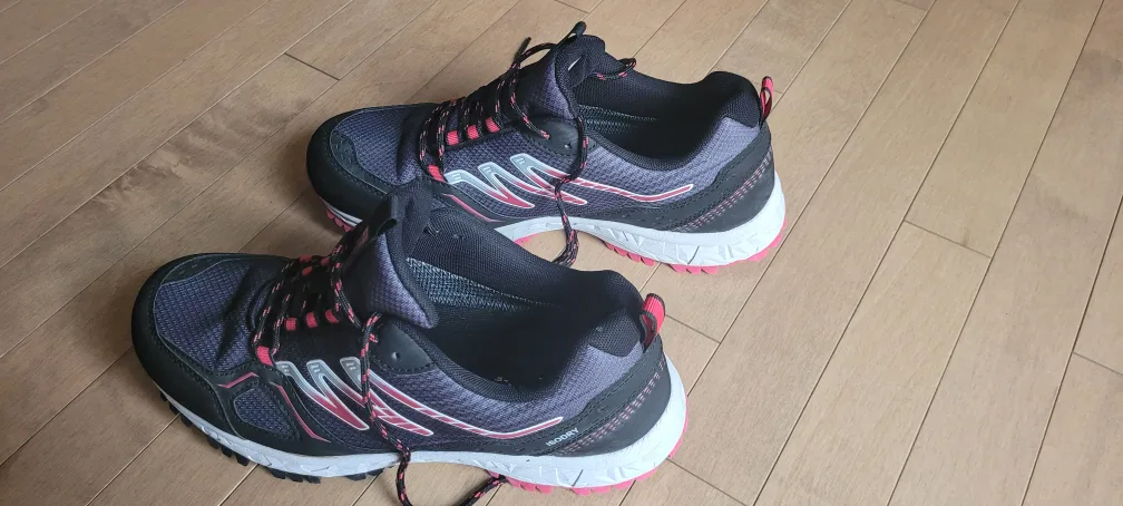 Mountain Warehouse Women's Hiking Shoes image indicator(2)