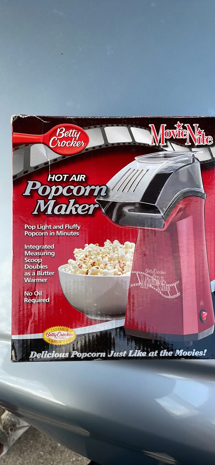 Betty Crocker Movie Night Hot Air Popcorn Maker thumbnail