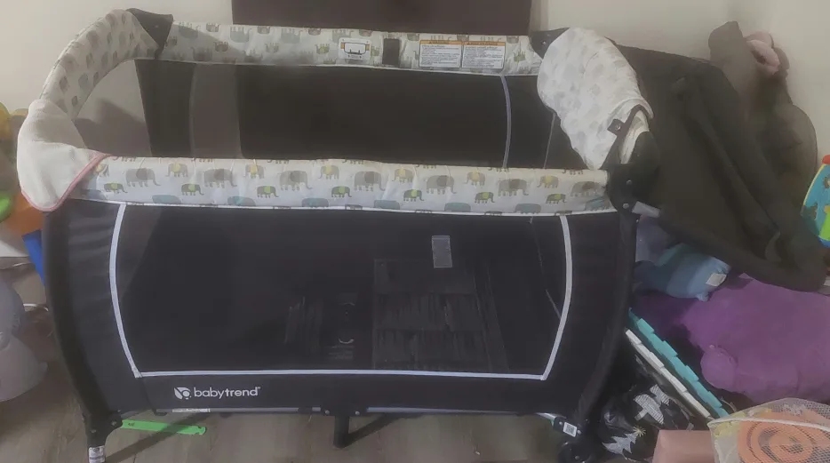 Baby Trend Lil Snooze Deluxe II Nursery Center image indicator(5)