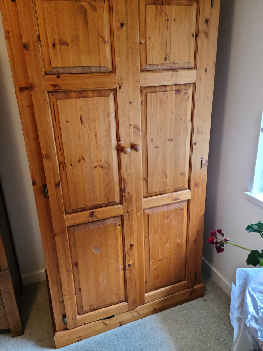 wood wardrobes - photo 3
