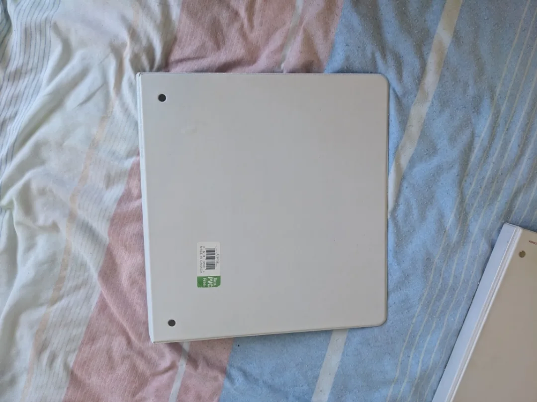 2 White Binders 🧡 image indicator(5)