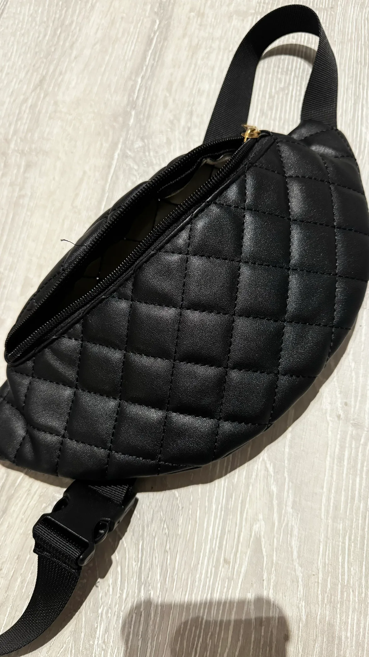 Black Fanny Pack thumbnail