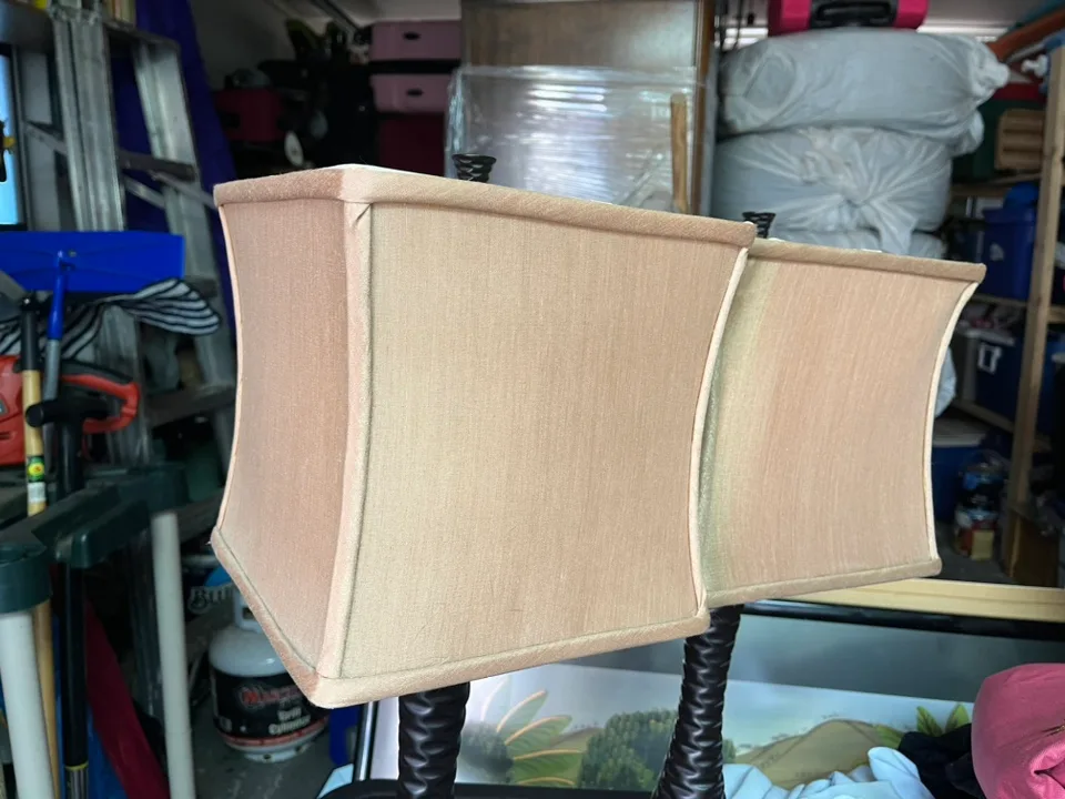 Pair of Table Lamps image indicator(2)