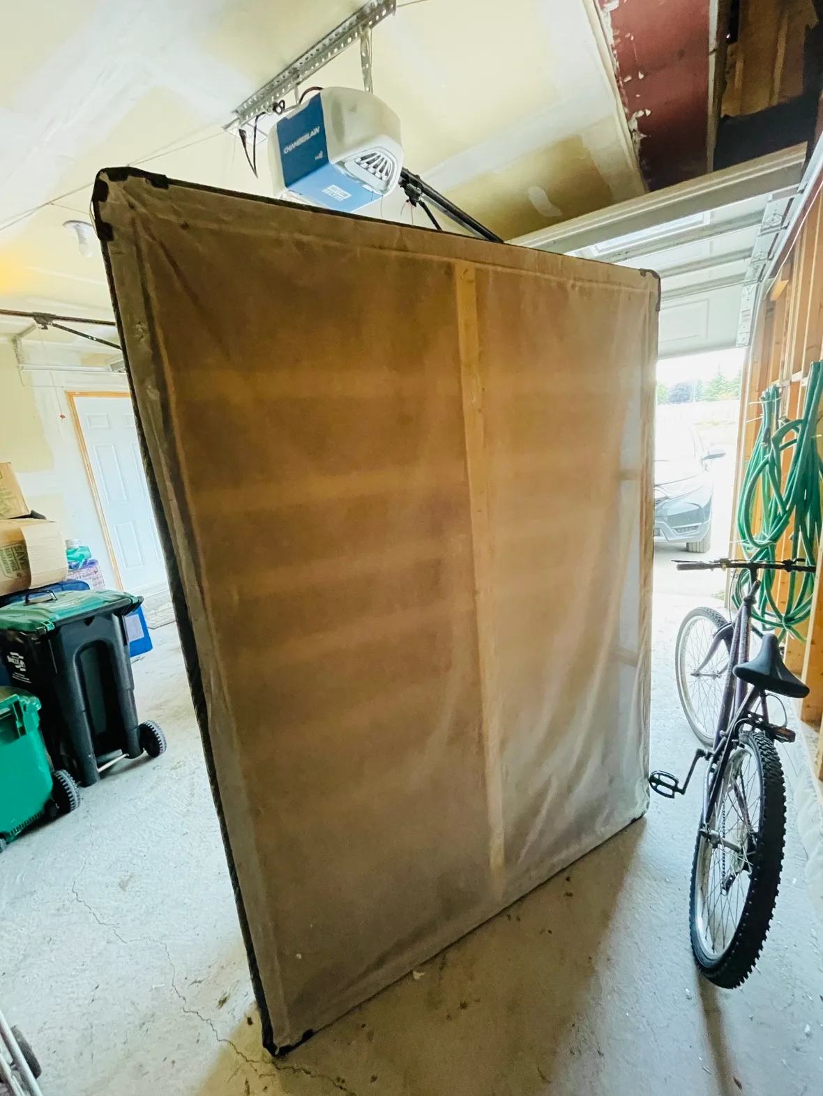 Queen size Bed Box thumbnail