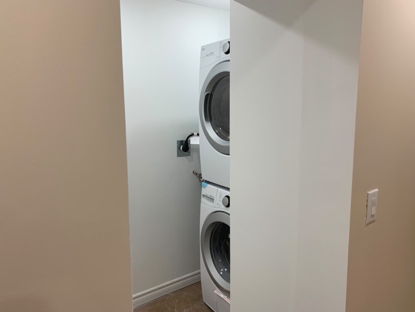 Room for rent.  Has  private bathroom