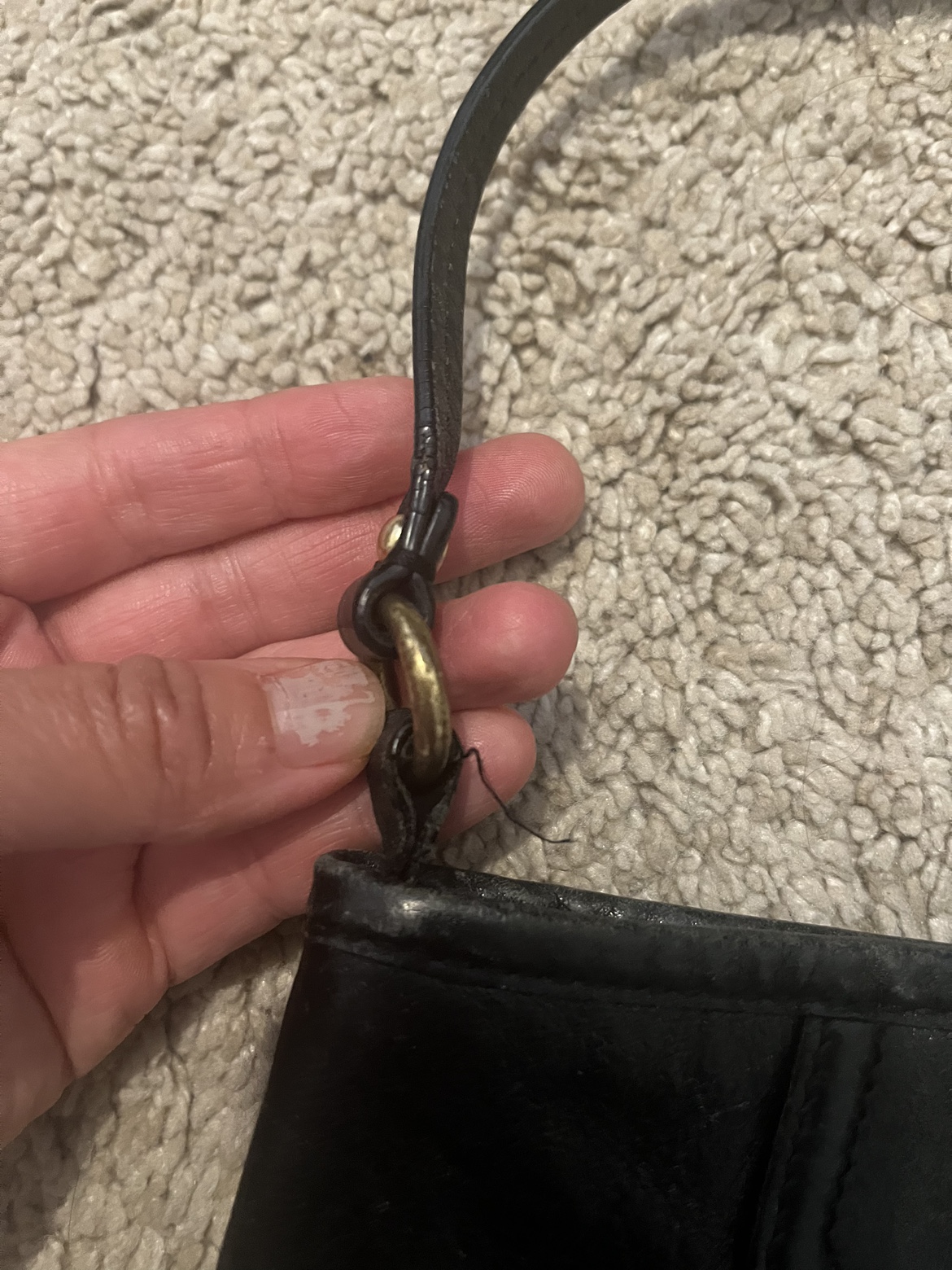 Well loved Coach wristlet - photo 4