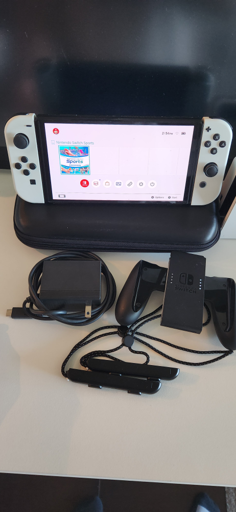 Nintendo Switch OLED  white with accesories - photo 4