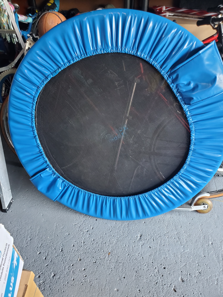 Trampoline - photo 2