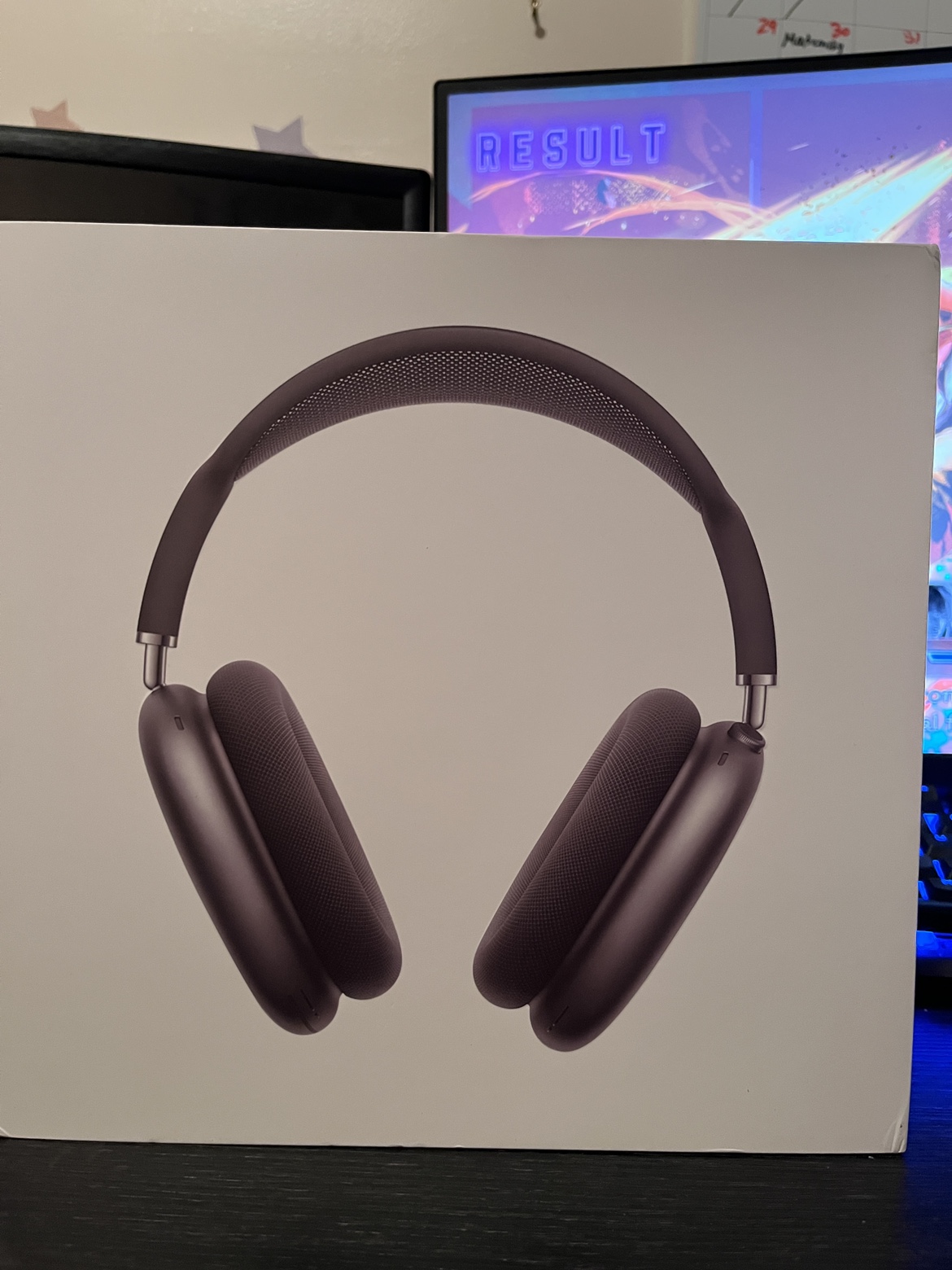 Black AirPods Max (w/Applecare!)