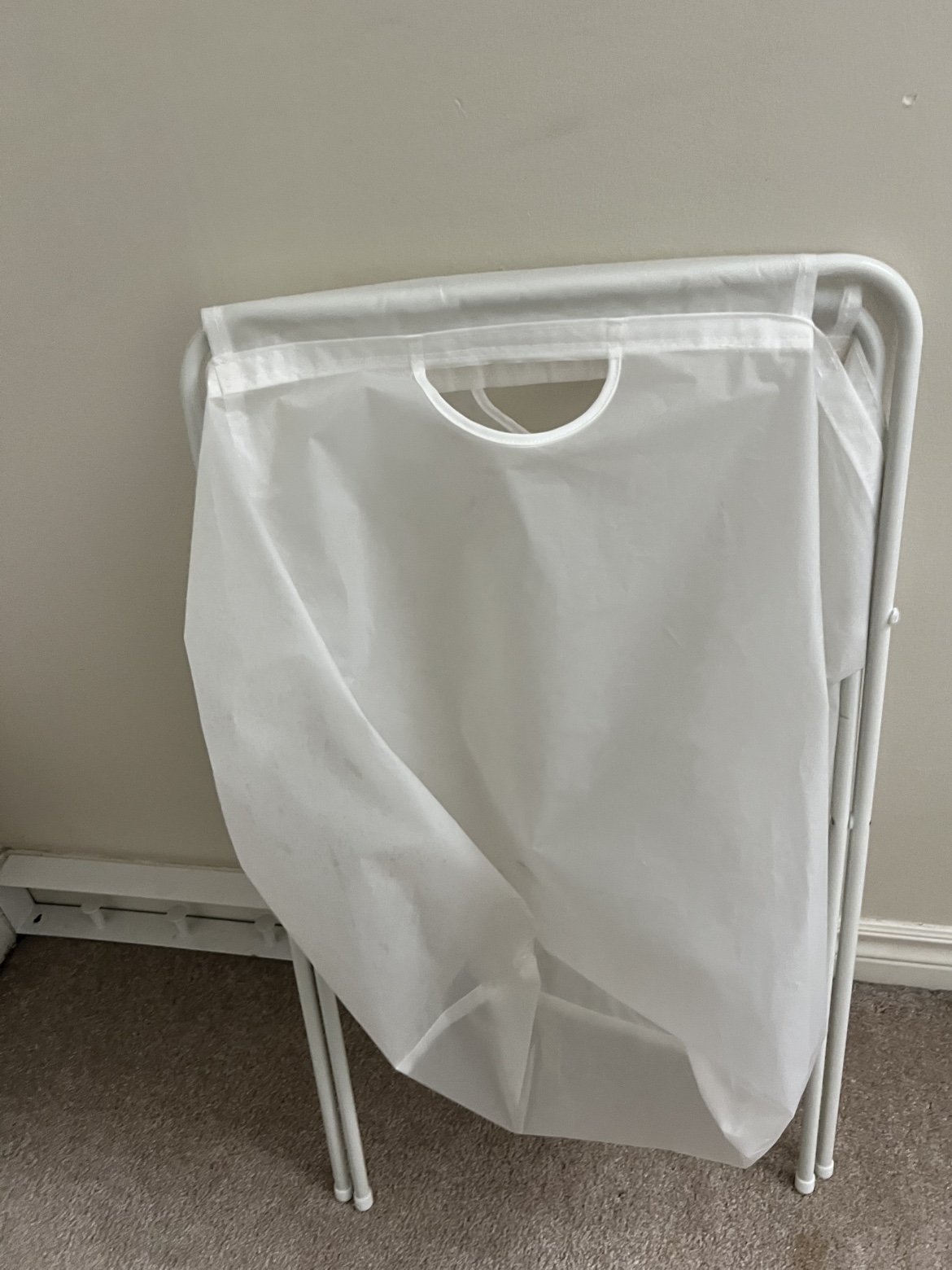 White Laundry Basket - photo 2