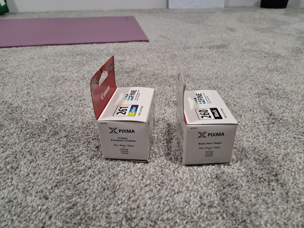 Canon PIXMA Ink Cartridges (261 Colour & 260 Black) image indicator(2)