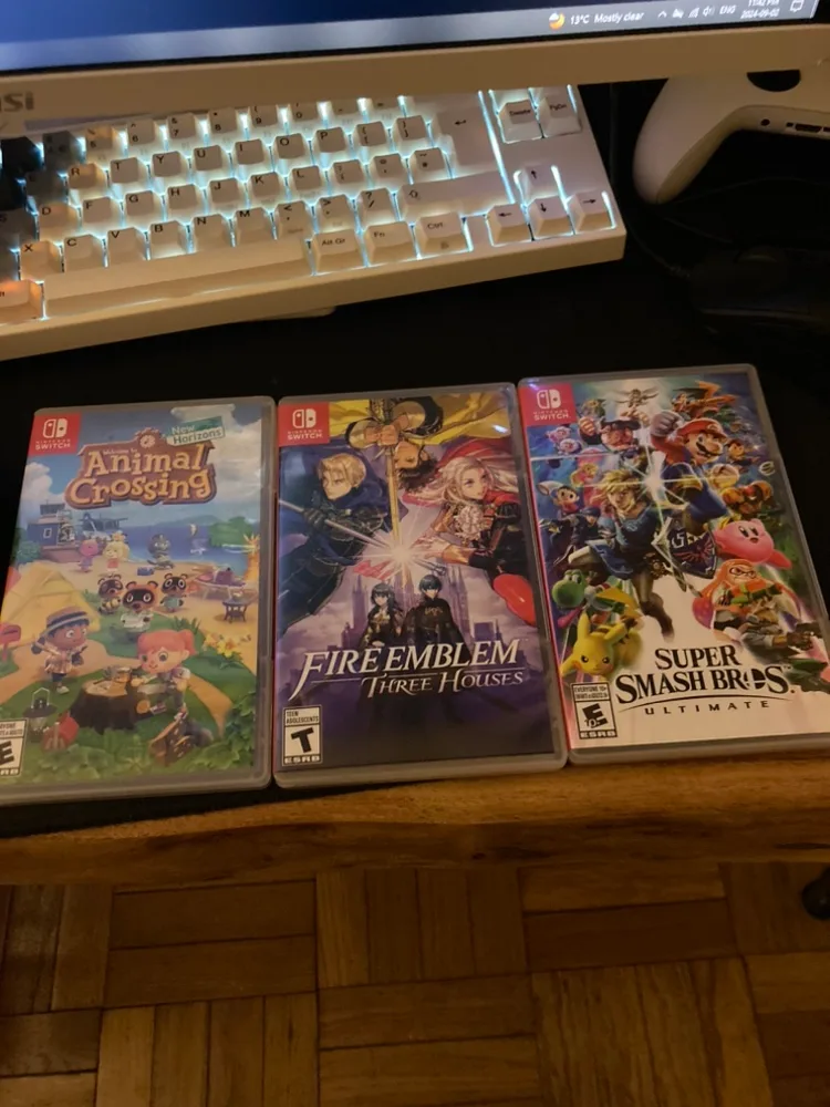 Switch Lite Bundle image indicator(2)