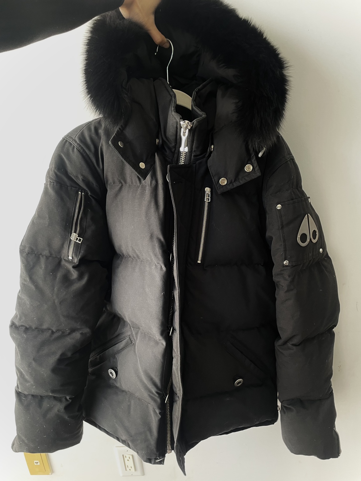 Moose Knuckles XL Down Jacket