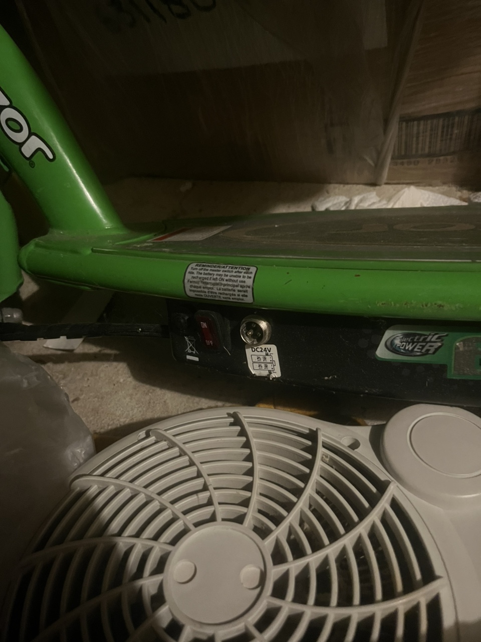 Razor Electric Scooter - photo 3