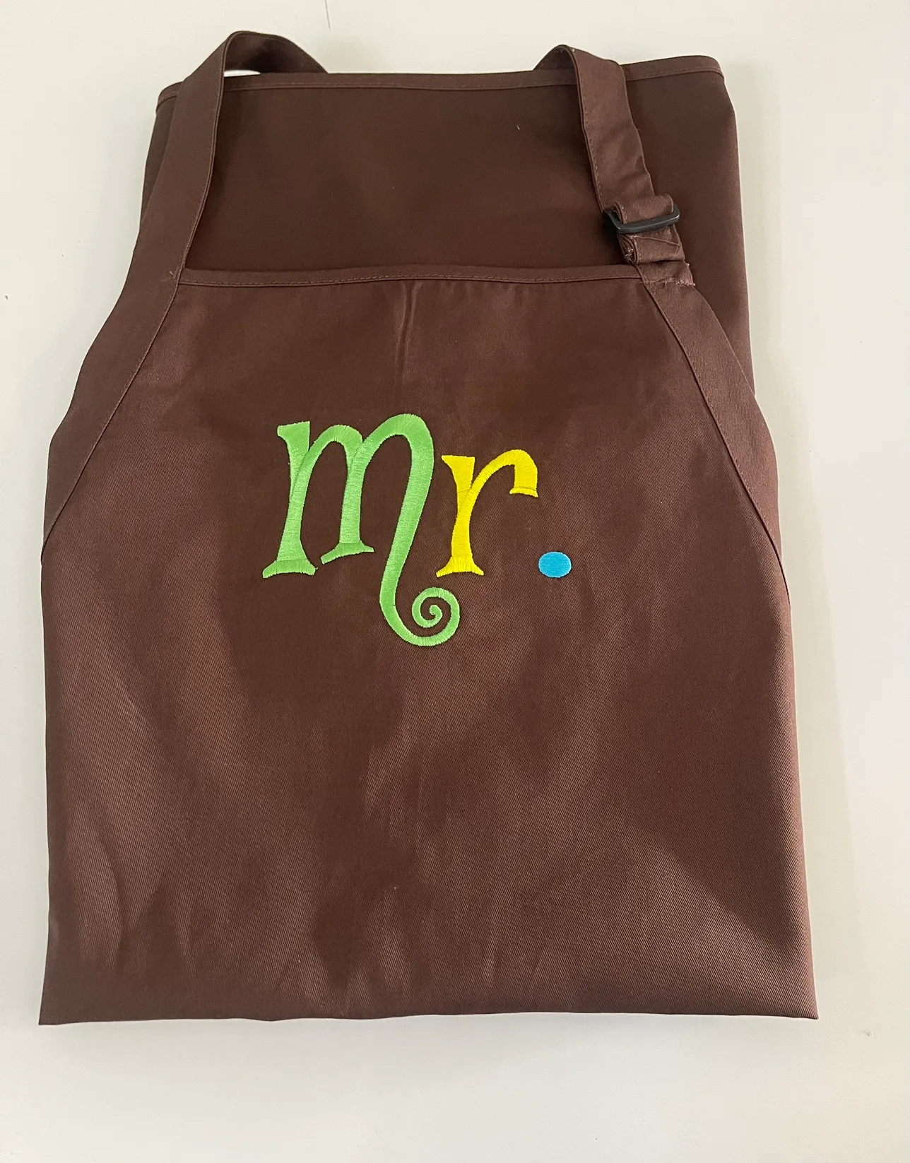 Mr. and Mrs. Aprons image indicator(2)