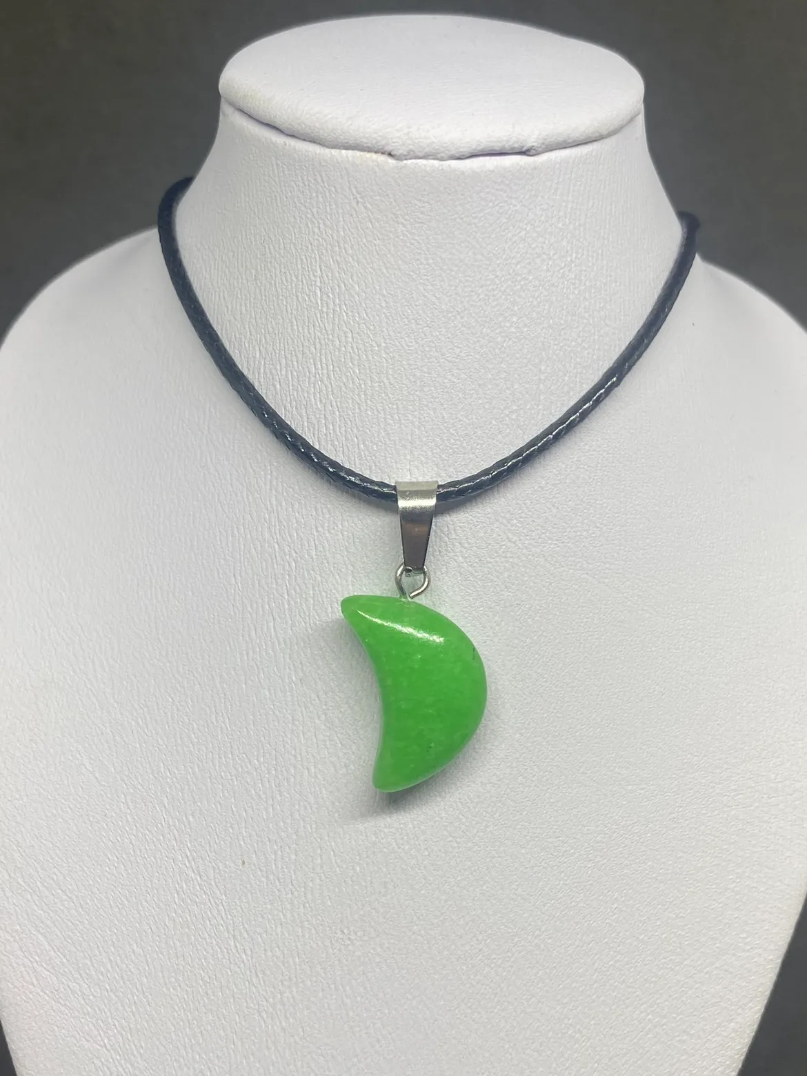 Crystal Moon Necklace image indicator(6)