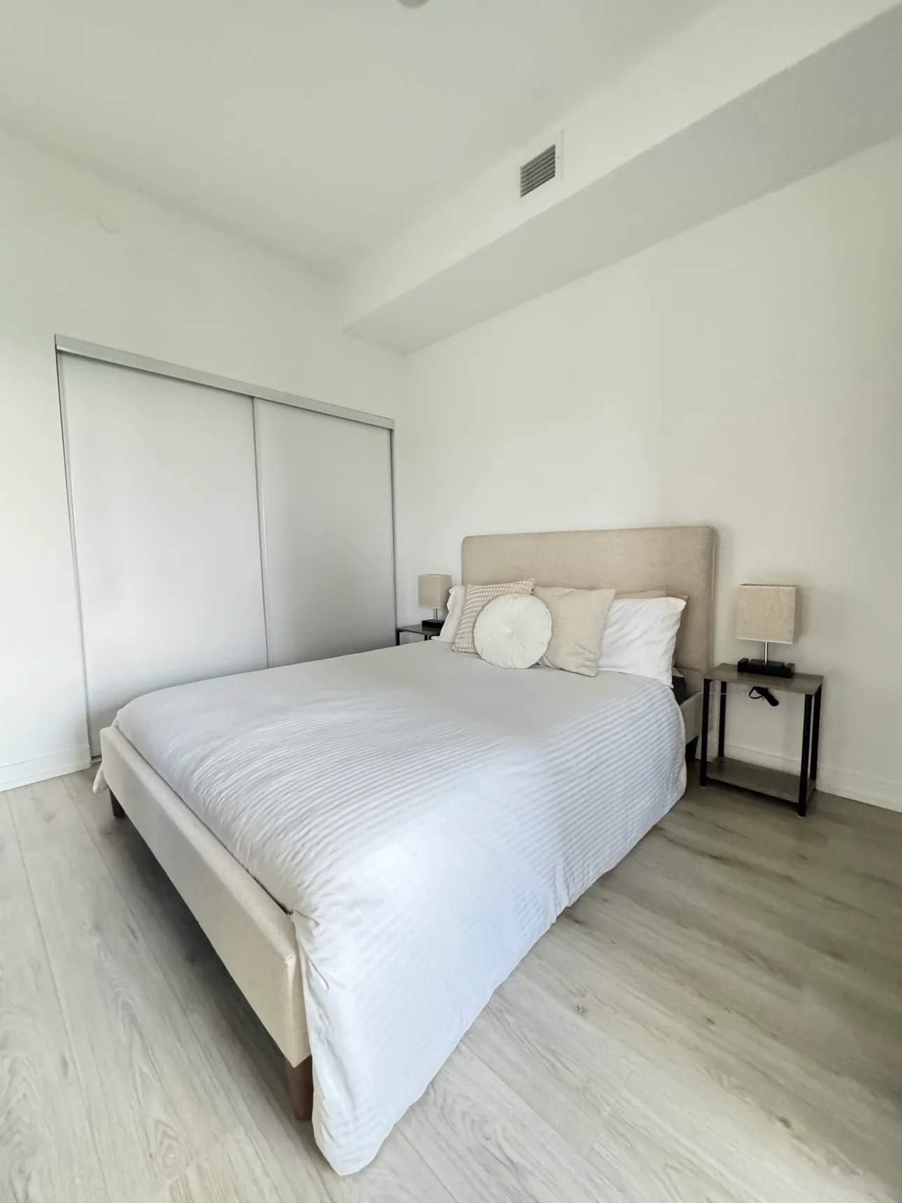 IKEA Vesteröy Queen Mattress + protective cover (7 months old) thumbnail