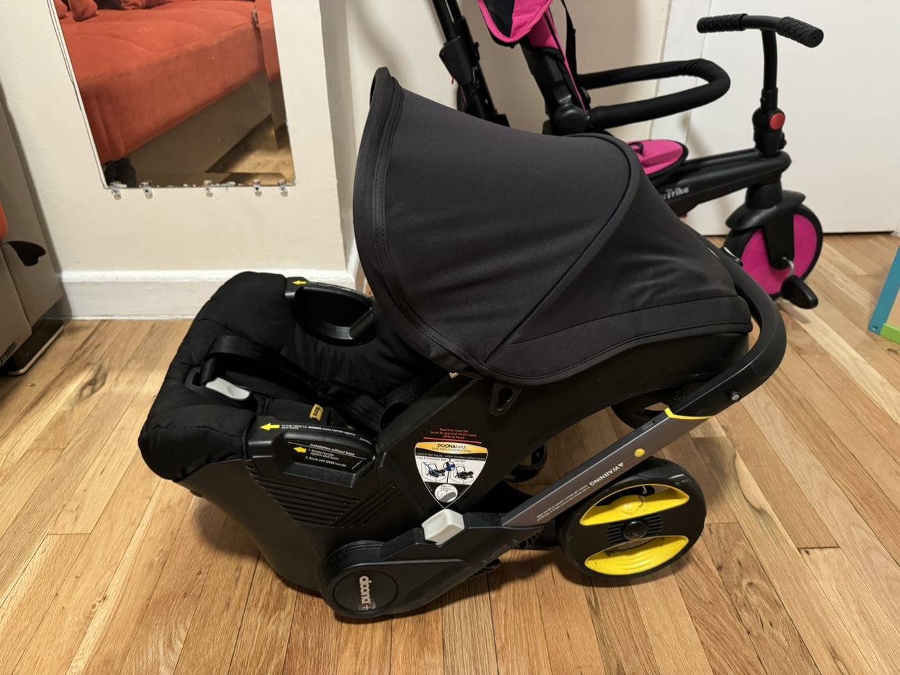 Doona Infant Car Seat & Stroller - photo 3
