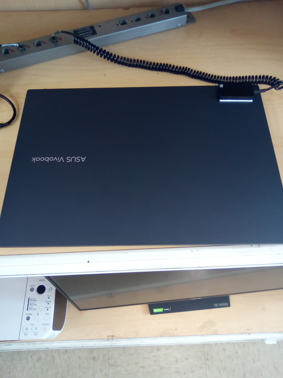 ASUS VivoBook Laptop - photo 2