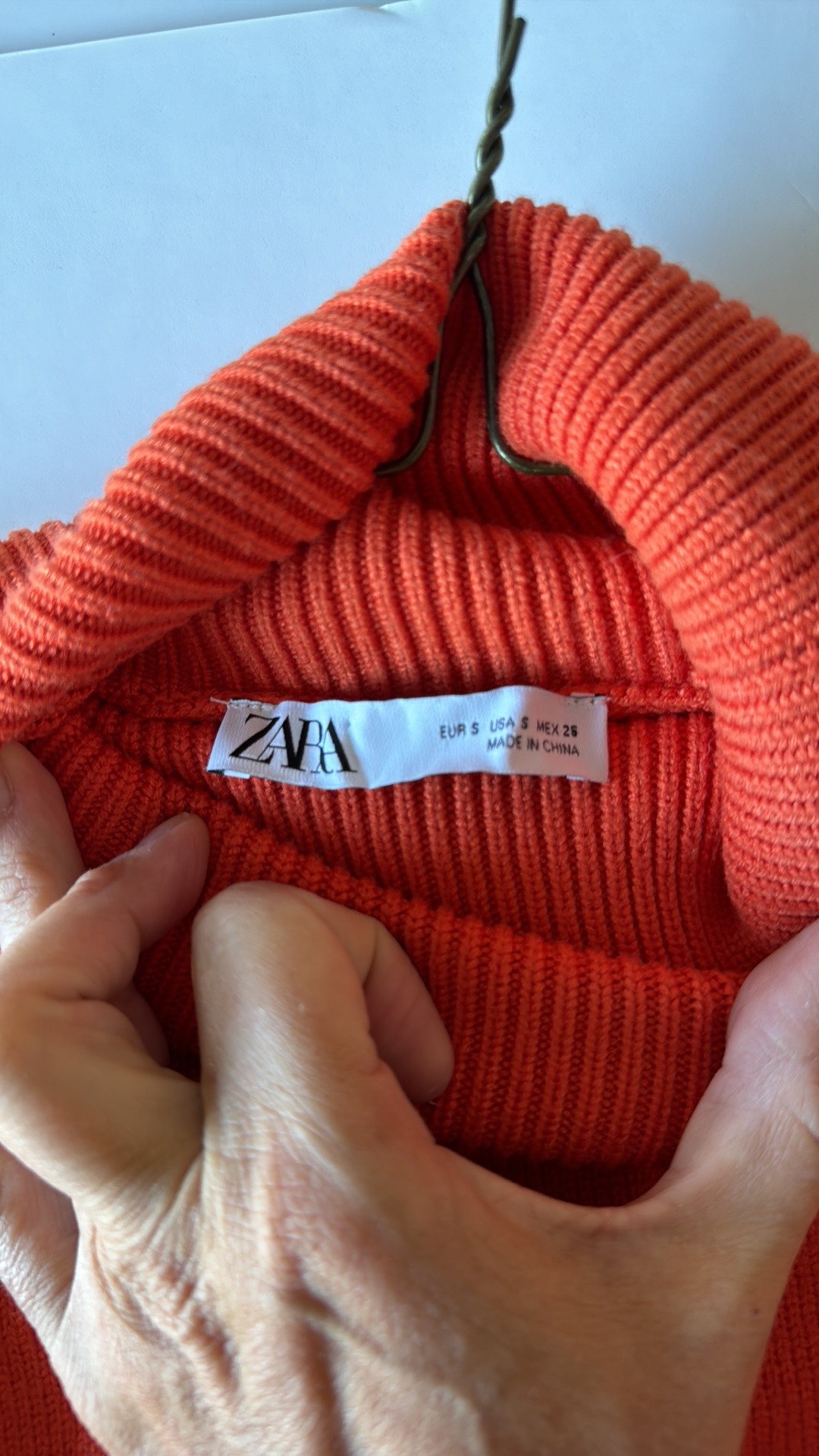 Zara sweater small - photo 3