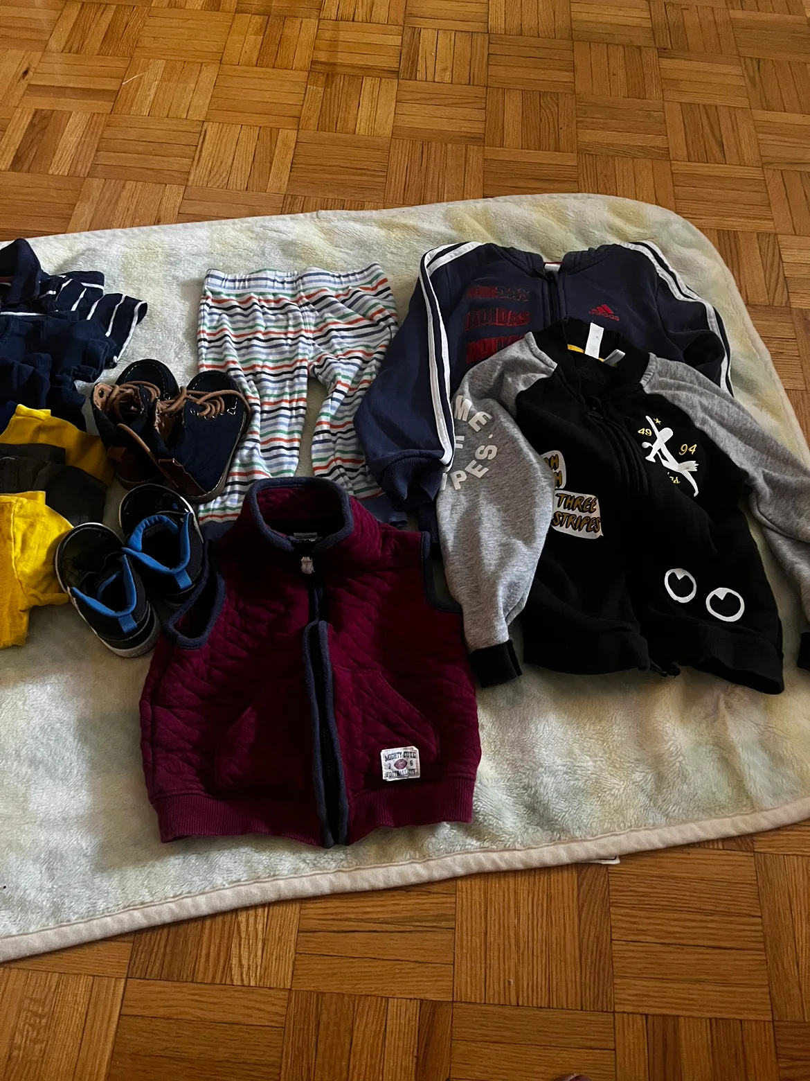 Boys' Clothes Bundle thumbnail