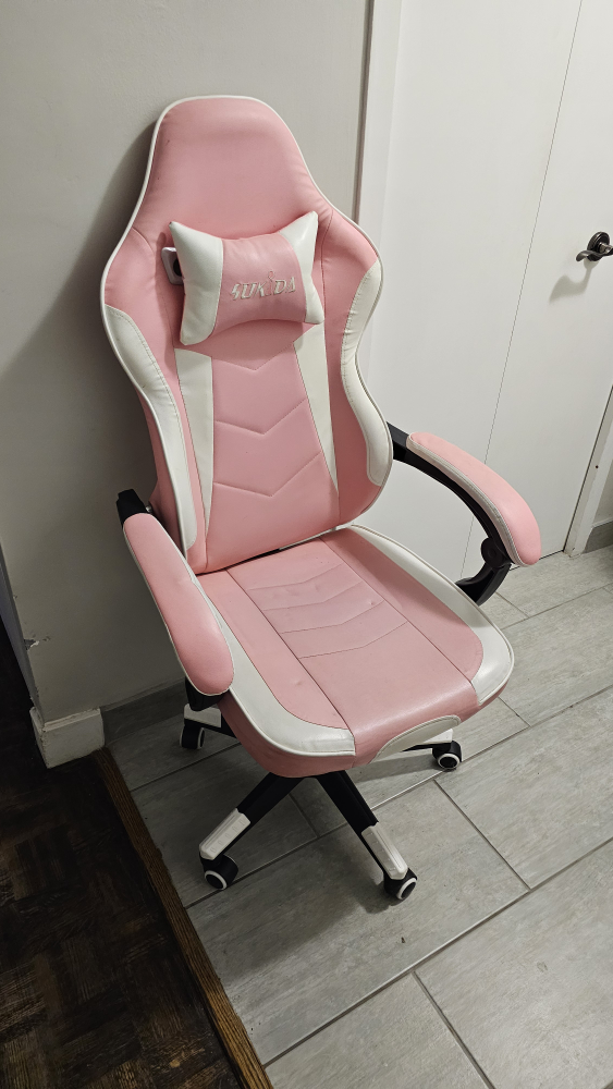 Pink and White Gaming Chair - photo 5