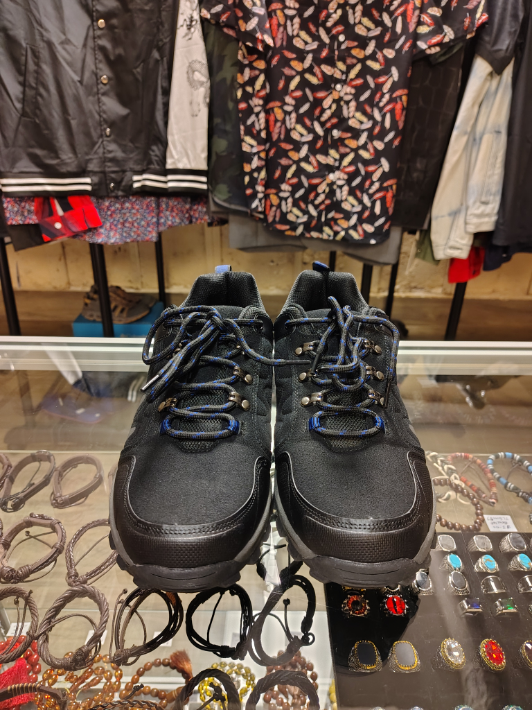 Black hiking Shoes - photo 5